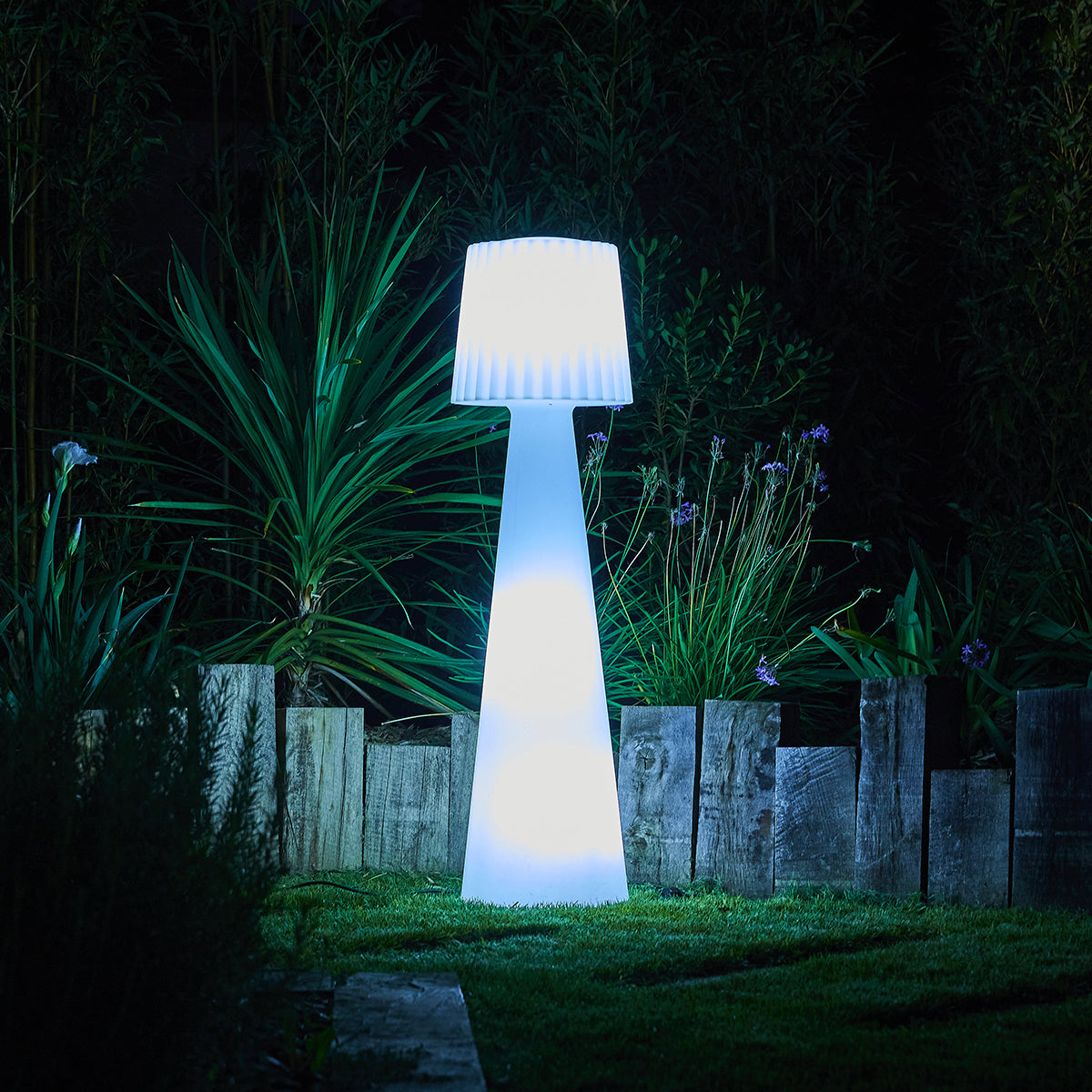 Lampadaire extérieur led charge hybride avec lampe multicolore H150cm