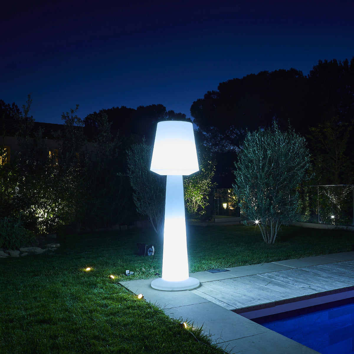 Kaufen Sie Kabellose mehrfarbige LED-Stehlampe AUSTRAL H110cm zu