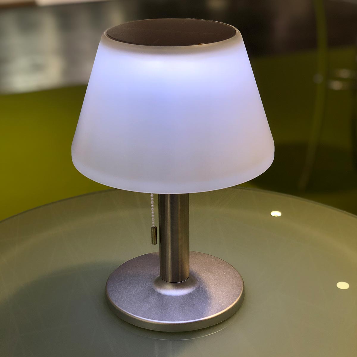 Lampe de table LED solaire