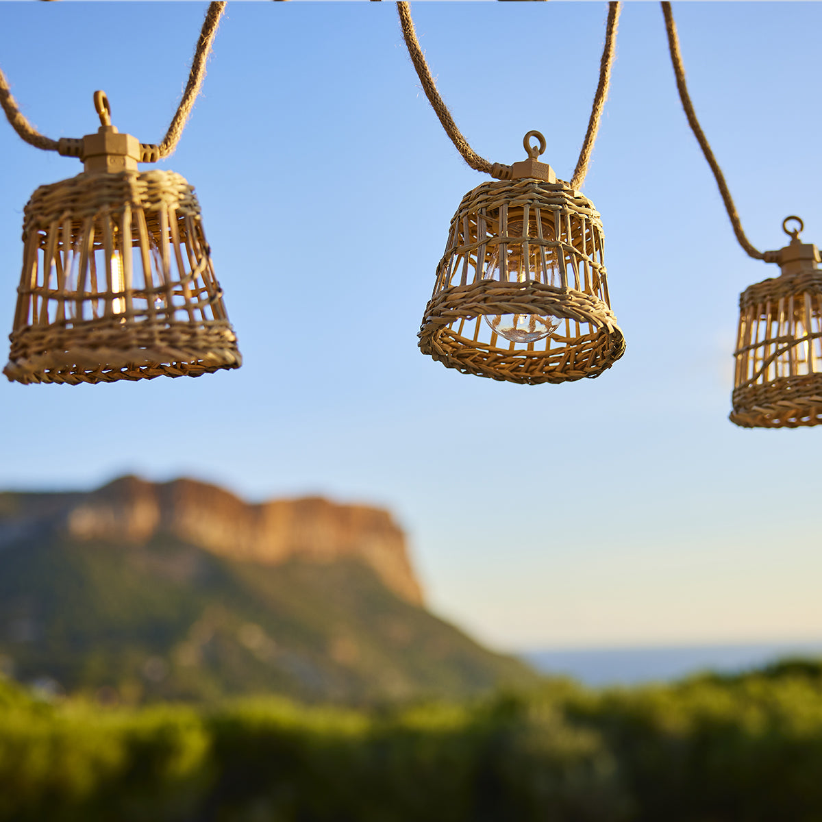 2x SAMOA LIGHT HYBRID