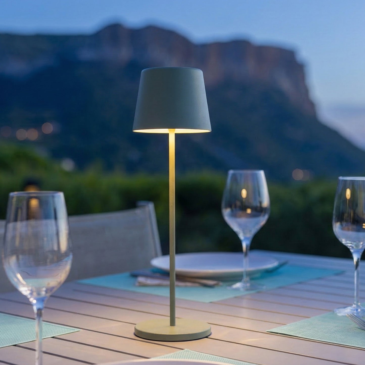 KELLY OLIVE H38cm dimmbare weiße LED weiße LED kabellose Touch-Schreibtischlampe