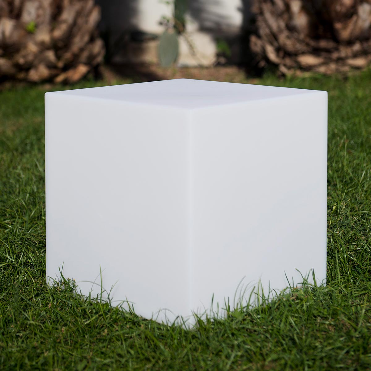 Cube lumineux en aluminium argenté 30 cm, 60 led blanc chaud - ATS