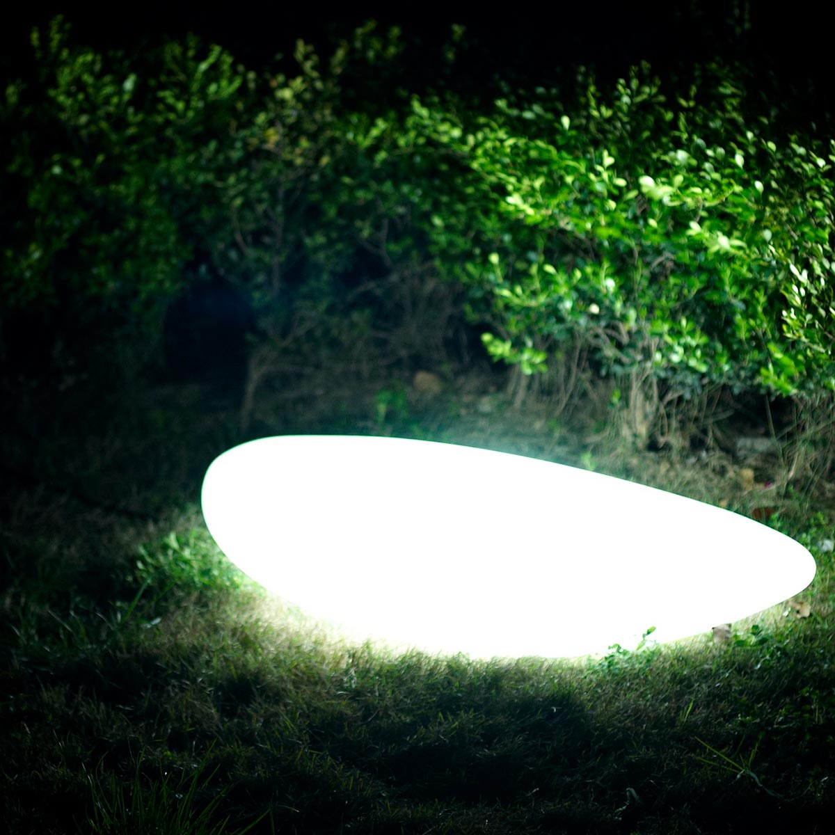 Galet lumineux filaire pour extérieur éclairage puissant LED blanc STONY H20cm culot E27 - REDDECO.com