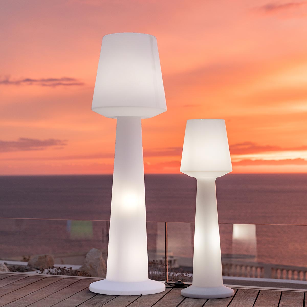 Lampadaire design lumineux filaire pour extérieur éclairage puissant LED blanc AUSTRAL H110cm culot E27 - REDDECO.com