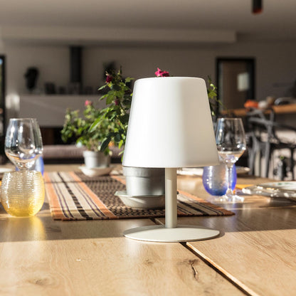 Lampe de table sans fil pied en acier crème LED blanc chaud/blanc dimmable STANDY MINI Cream H25cm - REDDECO.com